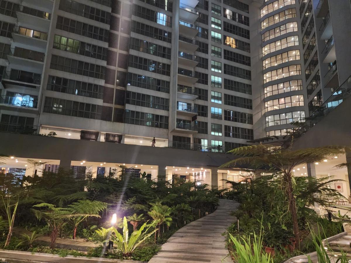 Regalia Suites Kuala Lumpur Klcc Esterno foto